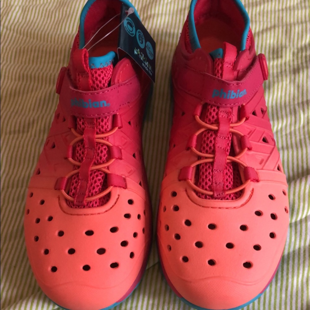 Phibians size 3
